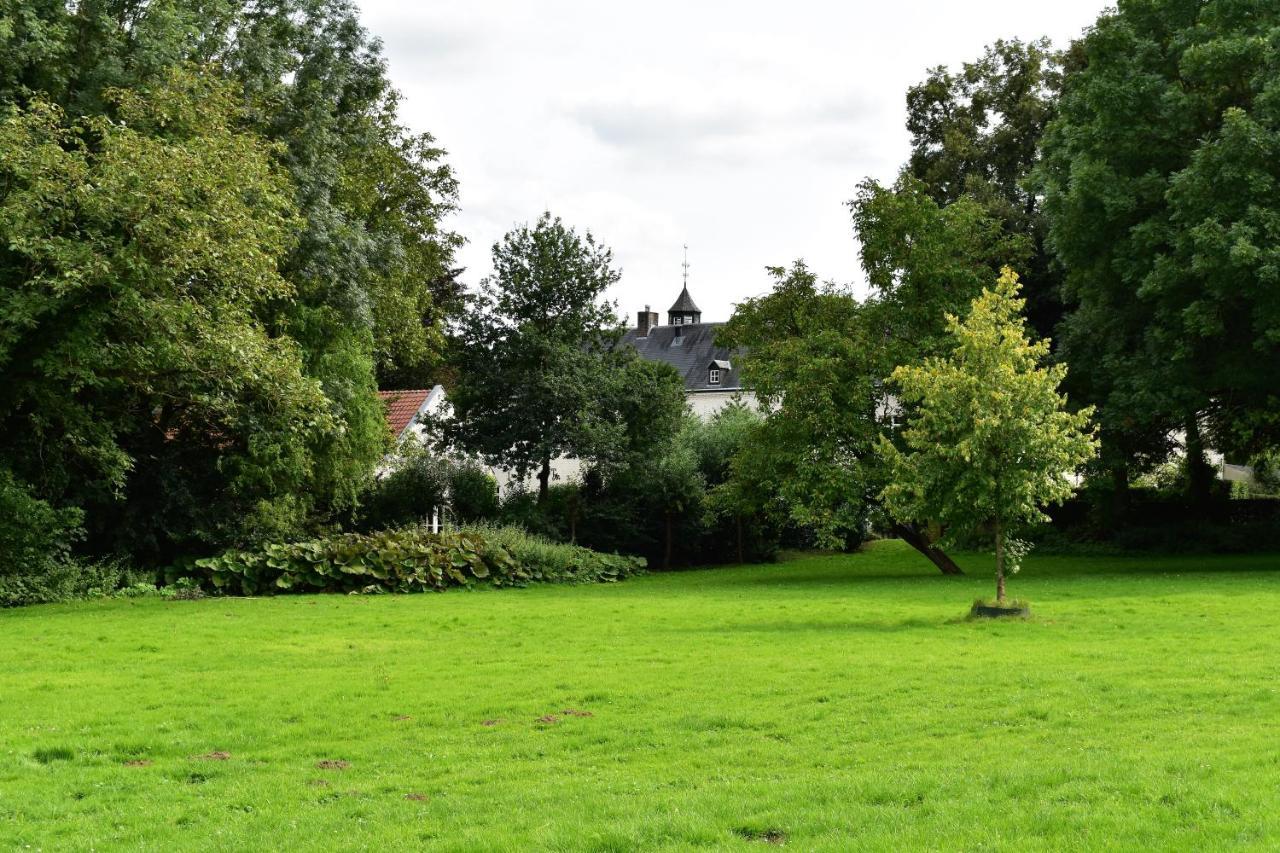 De Oude Limonadefabriek Acomodação com café da manhã Beek  Exterior foto